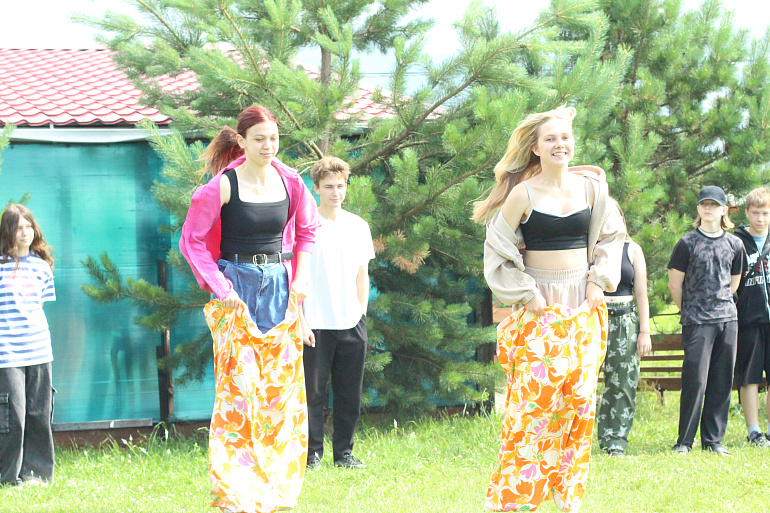 Семейный пикник в Лазаревском: тепло, радость и традиция