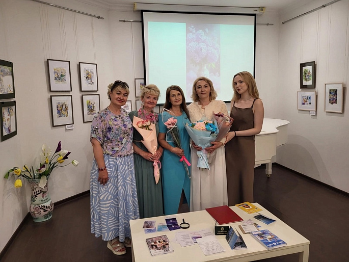 В Кирове союзница презентовала свою новую книгу