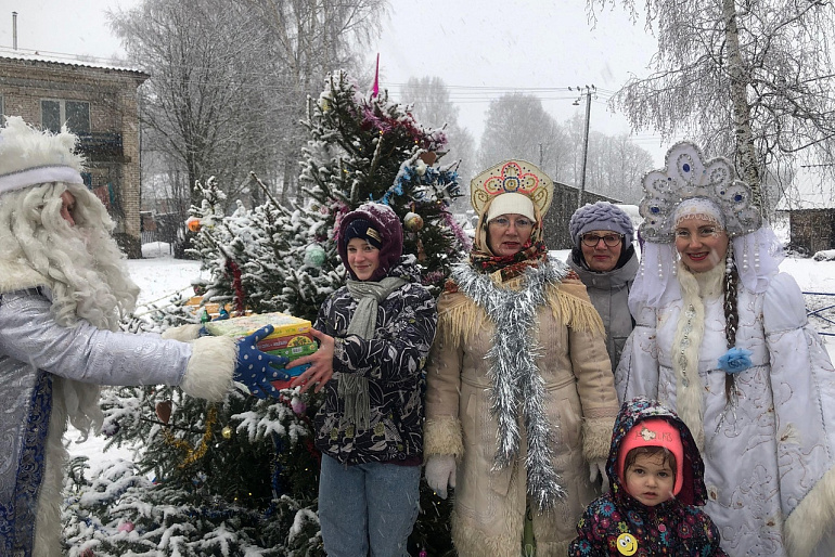 Об итогах рождественских и новогодних акций женсоветов Псковской области