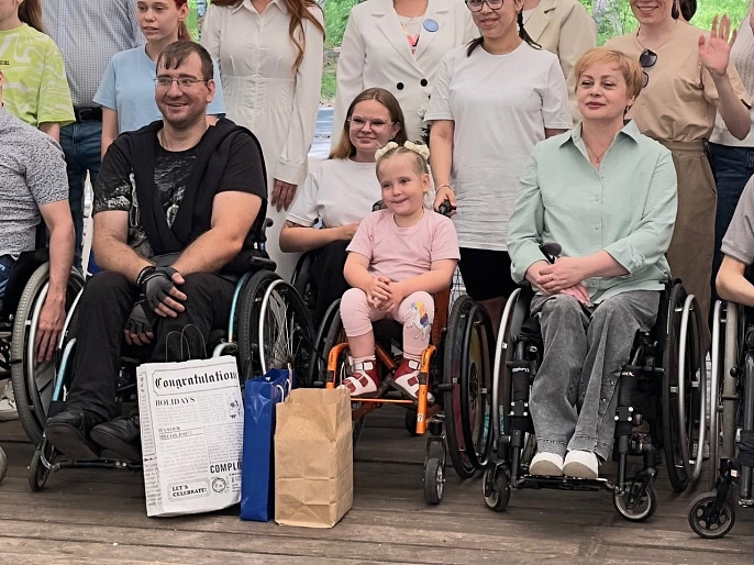 Тюменские союзницы поддерживают инклюзивный спорт