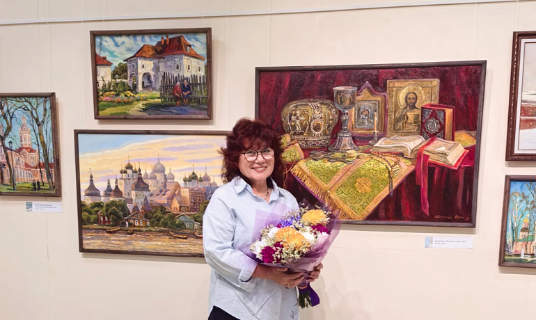 Хабаровская союзница Ирина Кочергина представила свои работы на выставке "Храмы России"