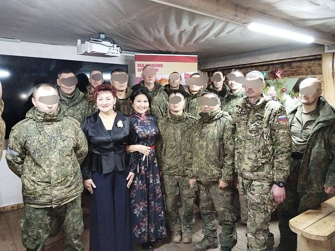 Бурятские союзницы побывали с гуманитарной миссией в зоне СВО