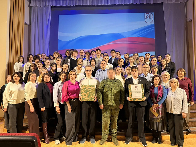 Саратовские активистки рассказали будущим студентам-медикам о важности волонтерской работы