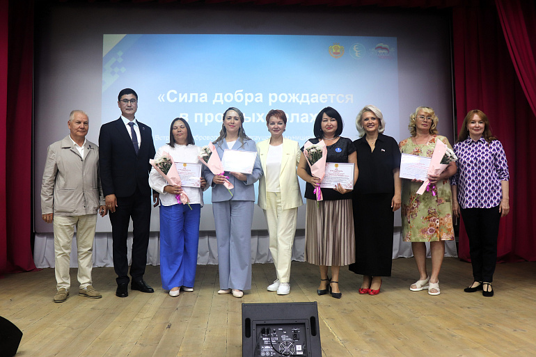 По инициативе Союза женщин в селах Чувашии проходят встречи с волонтерами