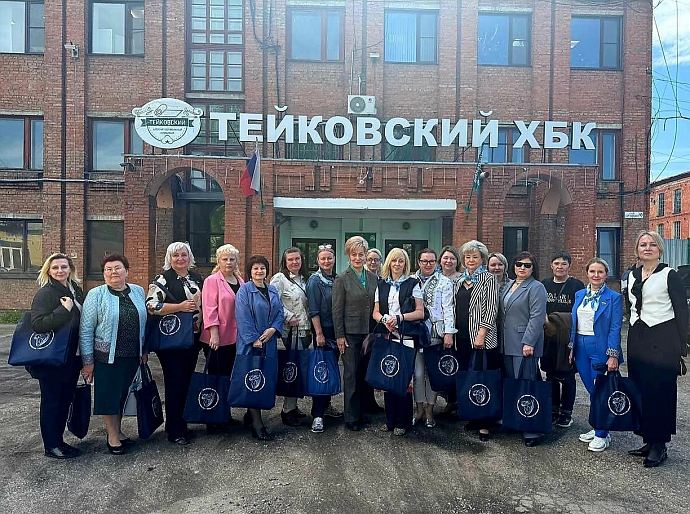 Выездное здание Ивановского регионального отделения СЖР прошло на Тейковском хлопчатобумажном комбинате