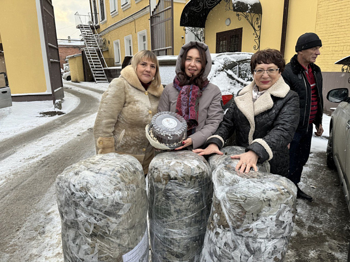 Активистки Дергачевского района выполнили срочный заказ участников СВО